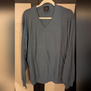 Jos. A. Bank V-Neck Sweater - Gray